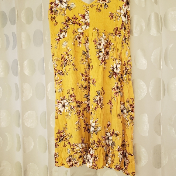 💛 Floral Yellow Sundress 💛 - Picture 5 of 8